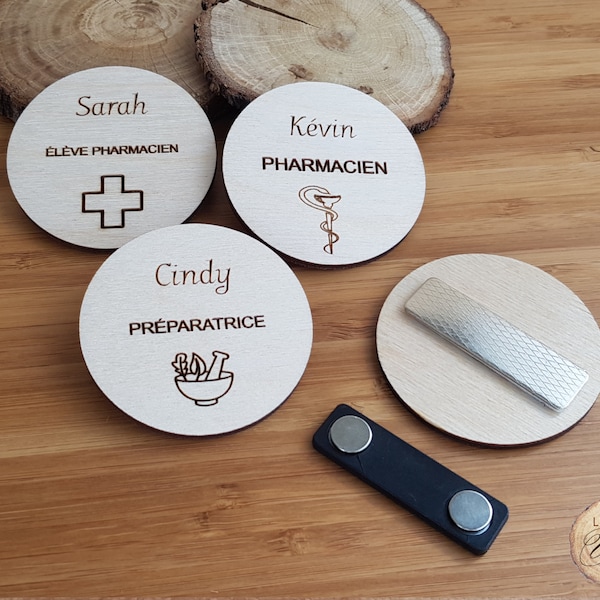 Badge en bois rond officine personnalisé