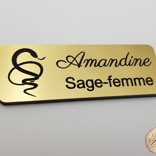 Badge sage-femme personnalisé