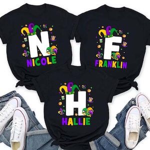 Camisa familiar con monograma personalizado de Mardi Gras, camisas de Mardi Gras personalizadas con nombre, camisa con letras de Mardi Gras, camisa grupal de Mardi Gras