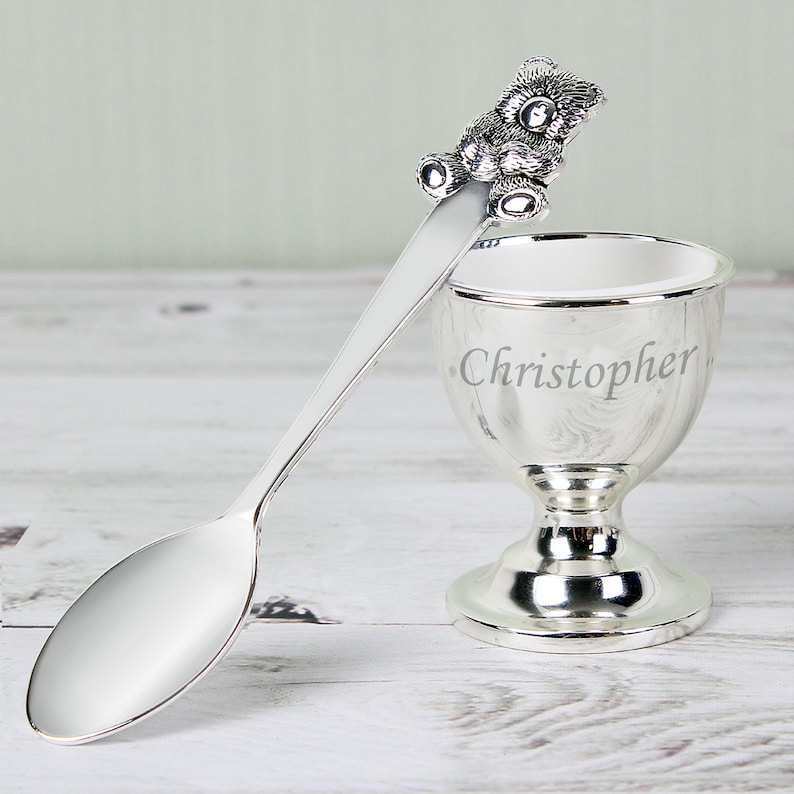 Cadeau personnalisé pour enfant : coquetier et cuillère en argent, idéal pour toutes les occasions : un nouveau-né, Pâques, un baptême, un baptême ou toute autre occasion image 3