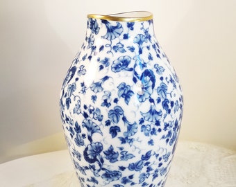Large vintage vase in cobalt blue and gold rim by Raymond Loewy for Thomas Rosenthal Germany Fischmaul Form