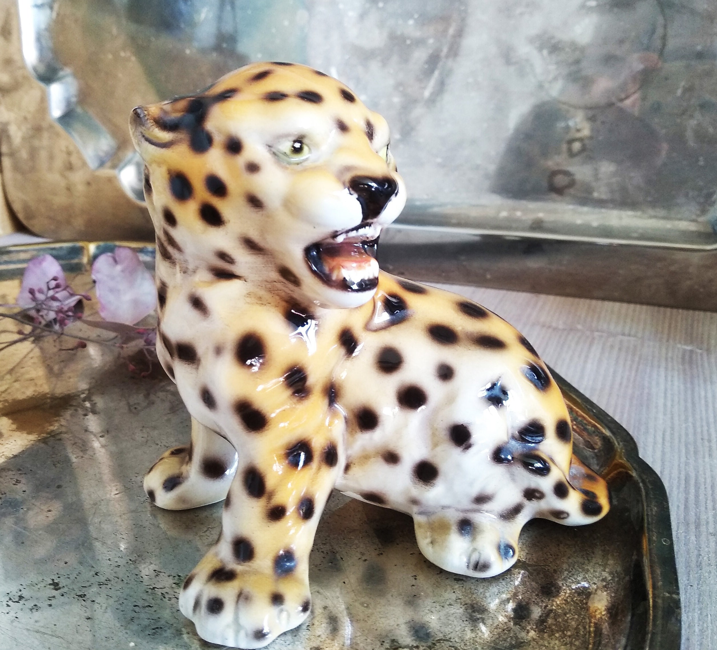 Vintage Cheetah Leopard Figurine, Stamped Ronzan Hand