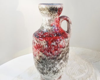 Large Fat Lava Vase by Karlsruhe Majolica in White Grey Red No. 7306 Design Friedegard Glätzle. Red Fat Lava Vase with Henkel Germany