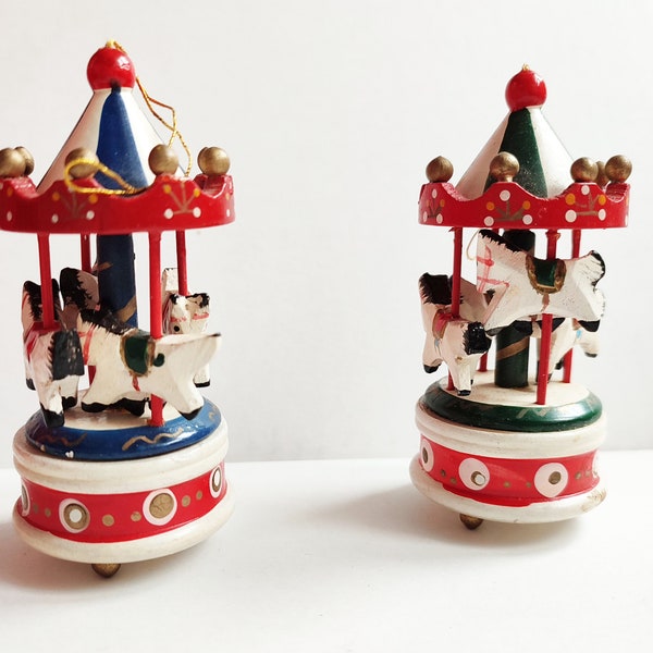 2 anciens mini carrousel rotondes figurines en bois bijoux pour sapin de Noël Erzgebirge vintage 1970 1980