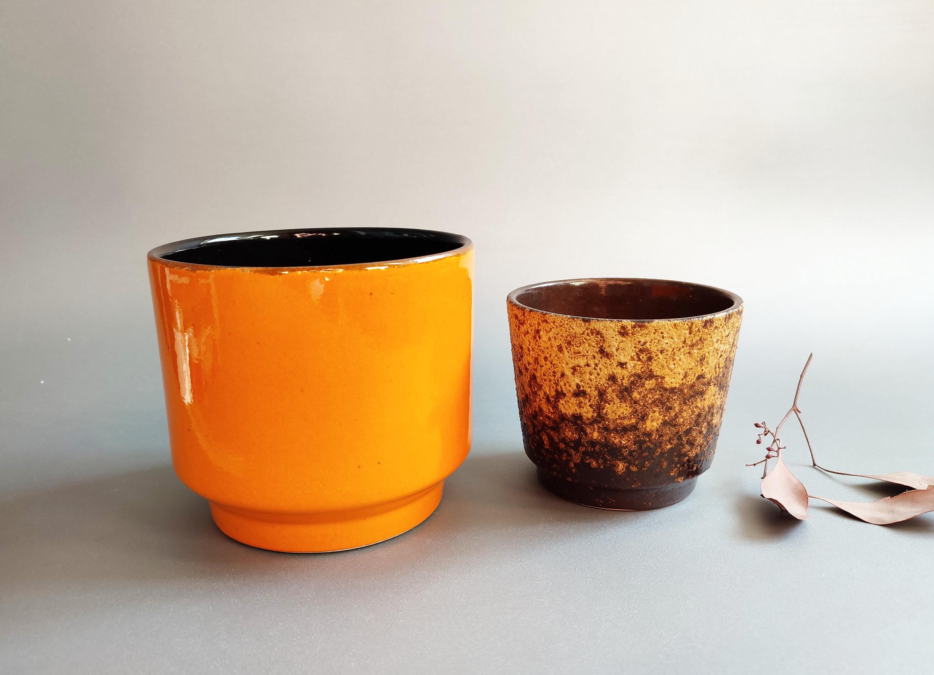 オレンジ色の陶器製プランター 楽天市場】【送料無料】皿付陶器鉢 彩色焼磁 オレンジ 資材 12cm