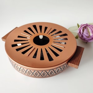 Stove warmer keep warm round vintage 1960 1970 copper with wooden handles freshly polished TOP condition