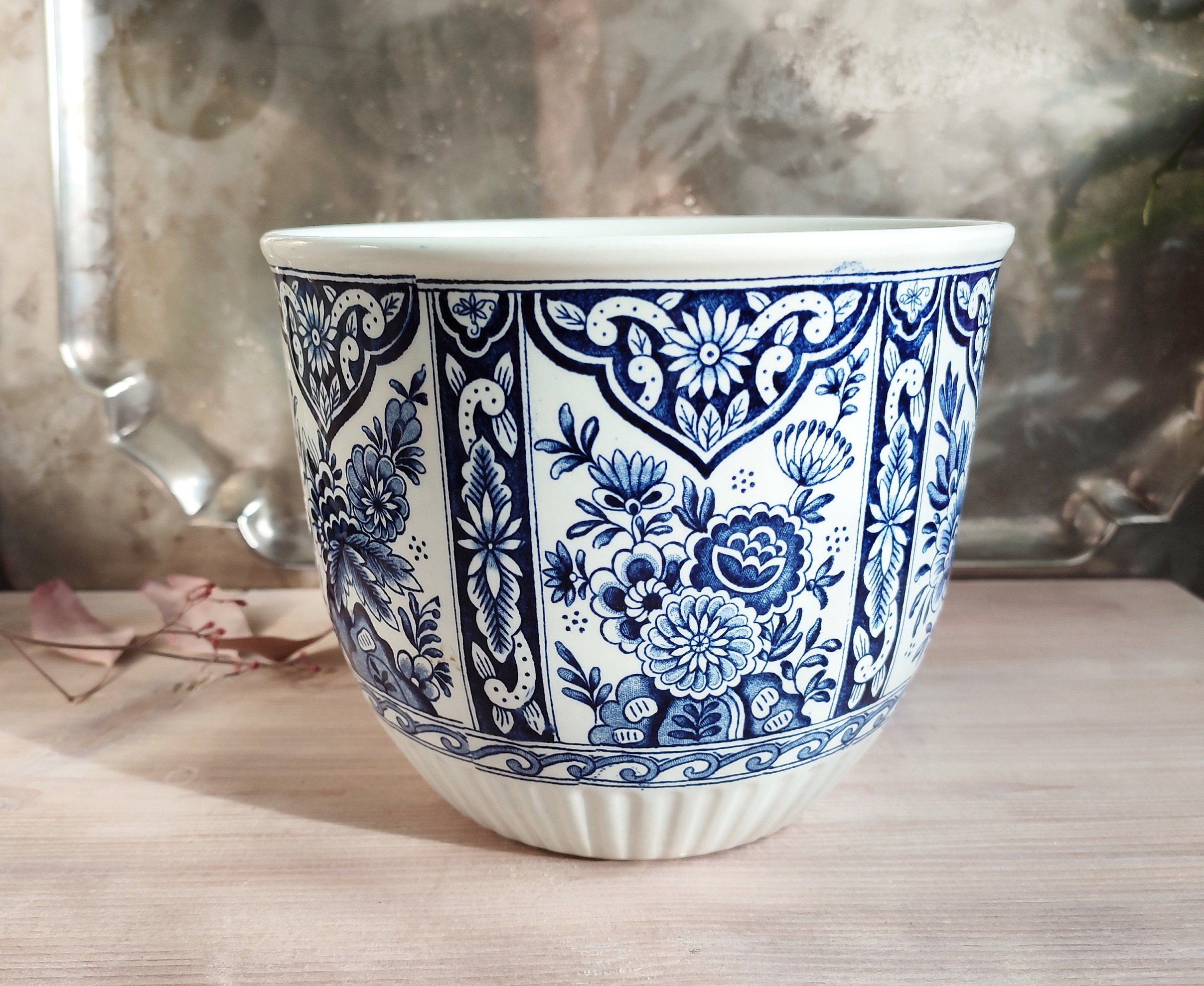 Casa Padrino Luxus Keramik Blumentopf Blau / Mehrfarbig Ø 27 x H. 20 cm -  Runder handgefertigter & handbemalter Keramik Pflanzentopf - Luxus Qualität  - Made in Italy