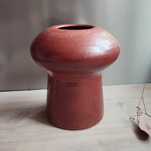 Vintage Fat Lava Vase Ceramic in Red Brown Gubbels Helden Holland Artistic Studio Ceramics