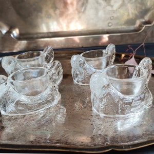 SET 4 pressed glass egg cups retro vintage, hen