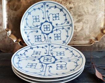 Plate Indian Blue Strawflower 60s Indian Blue Vintage Strawflower blue white West Germany Top Condition