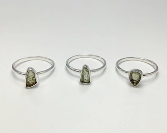 100 %Geniune Moldavite Stone Ring, Authentic Czech Republic Moldavite Rough Ring, Handmade Ring, 925 Sterling Silver Ring, Best For Gifts