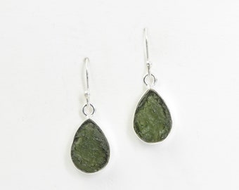 Pair Of Raw Moldavite Earrings Wrapped In Sterling Silver, Moldavite Earrring, Czec Moldavite, Tektite famile Raw Moldavite Handmade Earring