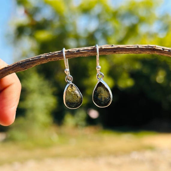 Moldavite earring raw moldavite earring 925 stealing silver earring handmade earring gemstone earring Czech moldavite earrings gift for her