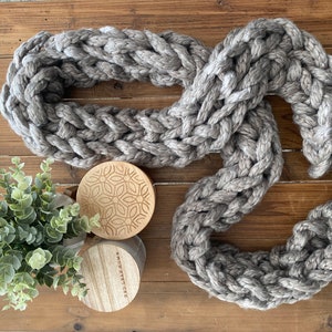Foulard tressé