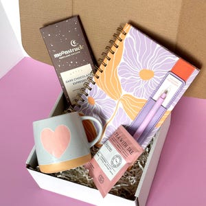 Personalized Teacher Gift Box Pre-School Teacher Customized Gift Basket Elementary Teacher Appreciation Gift Set Favorite Teacher Gift