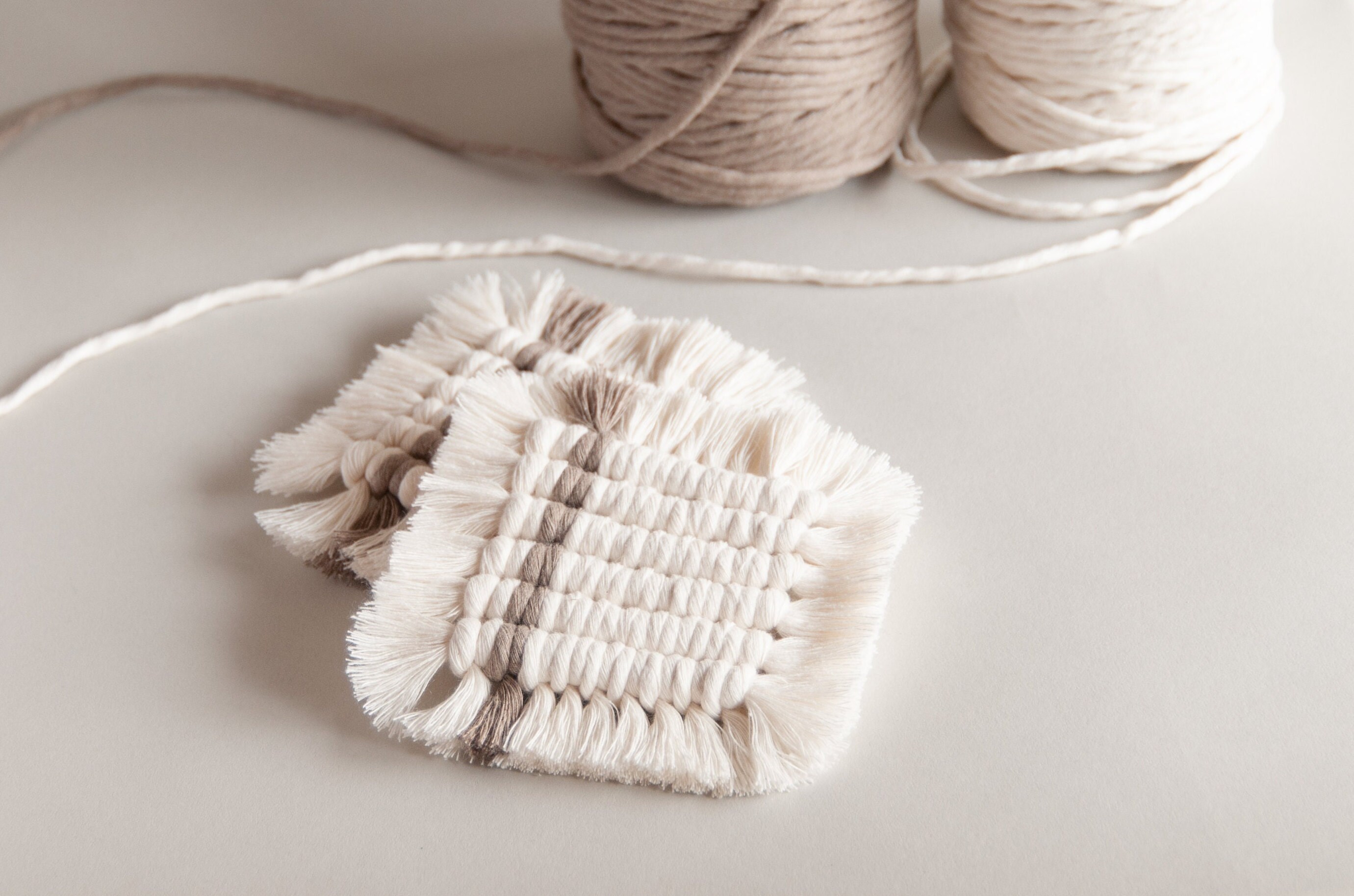 Dessous de Verre en Macramé