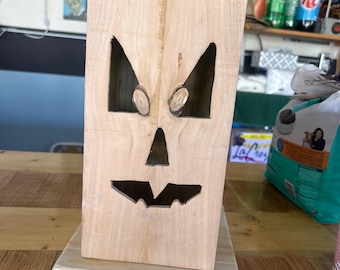 Unfinished Jack-o-lantern box