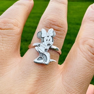 925 sterling silver Minnie Mouse ring size 7