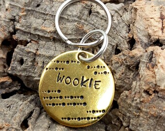 Gepersonaliseerde en met de hand gegraveerde hondenpenning "Wookie"