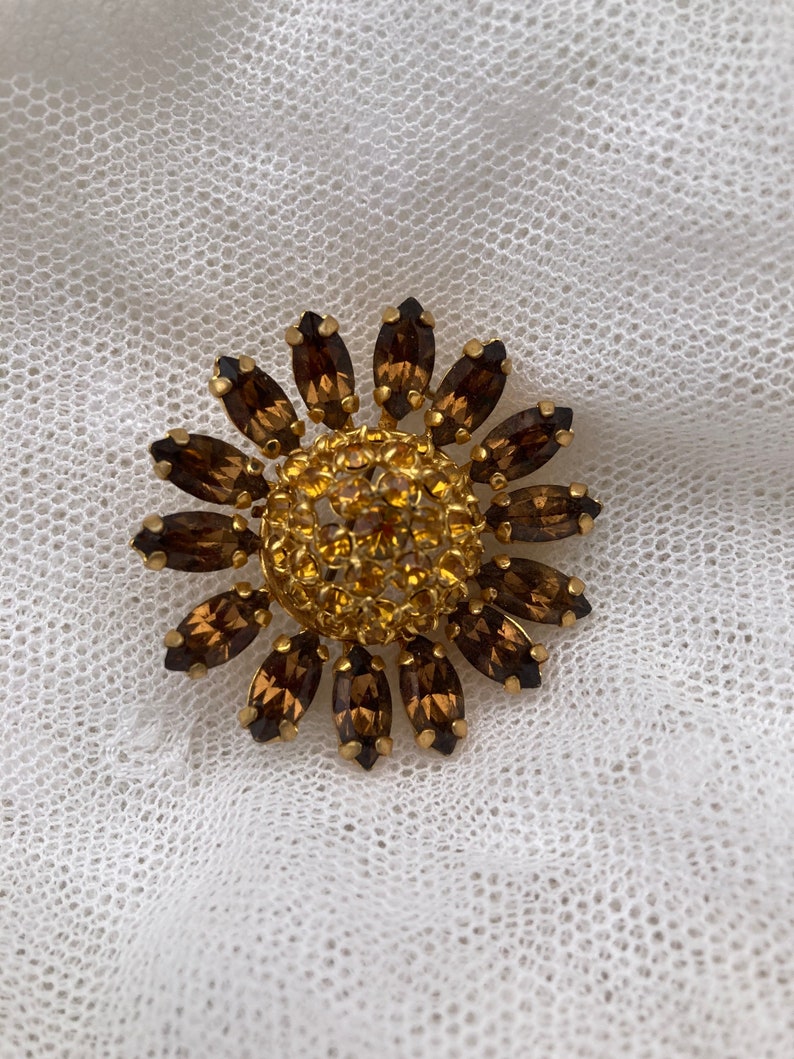 Vintage Floral Brooch With Crystals - Etsy