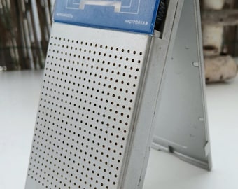 Vintage 1958 SONY TR-610 Portable Radio, Red Plastic Cabinet