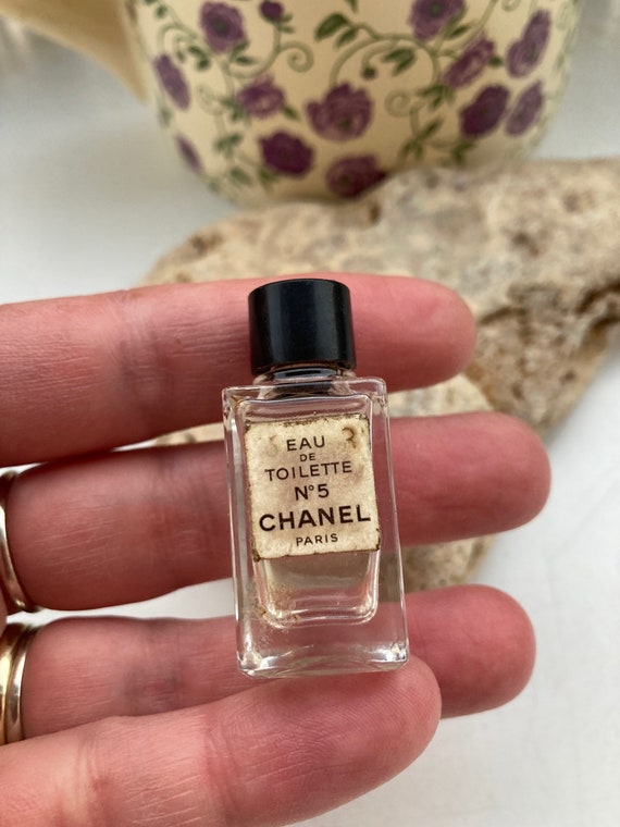 Vintage Chanel No 5 Miniature Perfume Bottle - Etsy