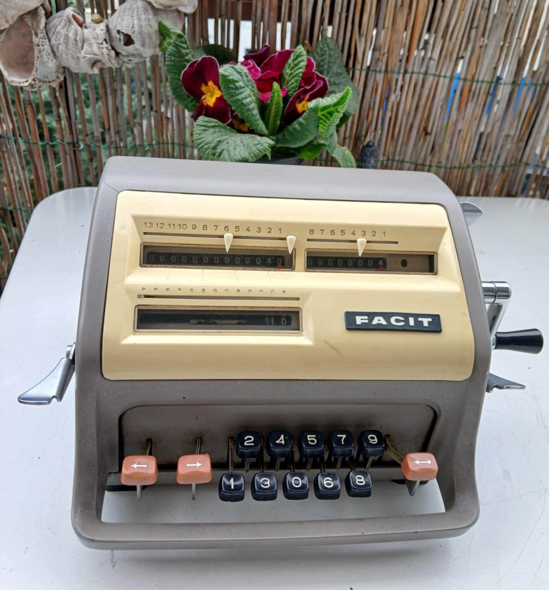 A Mechanical Calculator For The Modern Age