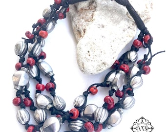 Colar vintage africano tribal com miçangas - joia rara feita à mão