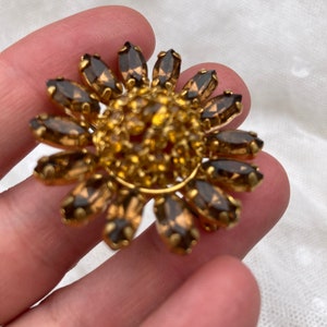 Vintage Floral Brooch With Crystals - Etsy