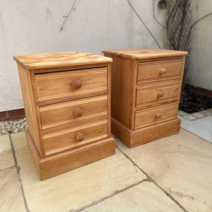 Pair Of Vintage Pine Pot Bedside Tables Drawers  Lamp Stands