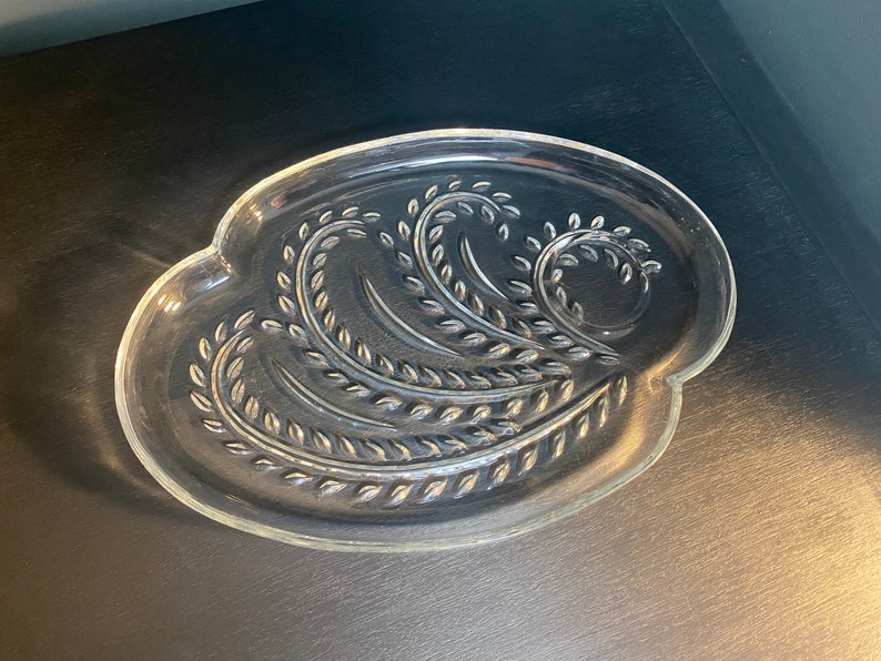 Vintage Pressed Glass Art Deco Glass Dressing Table Vanity Tray / Cake