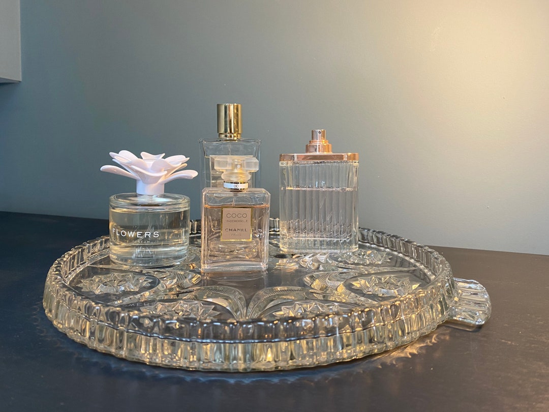 Vintage Pressed Glass Art Deco Glass Dressing Table Vanity Tray / Cake