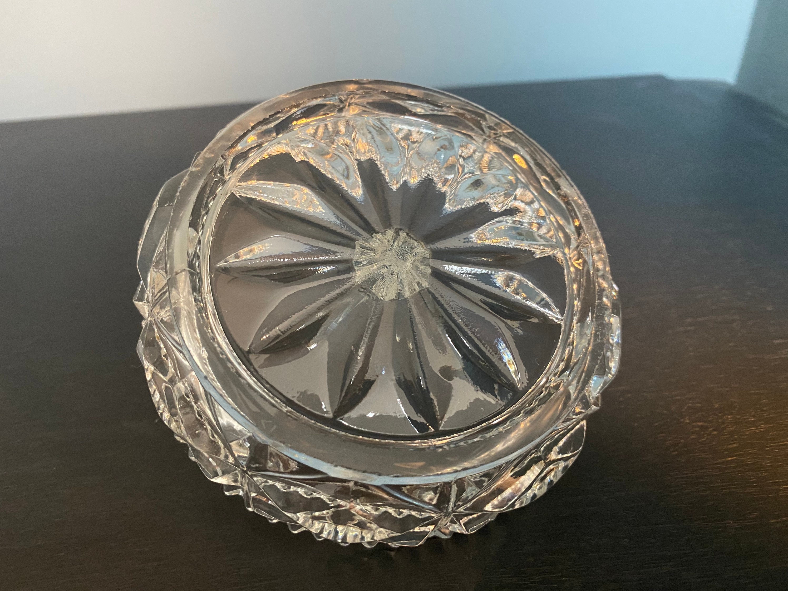 Vintage Art Deco Dressing Table Accessory Ring Dish Trinket Dish. Width