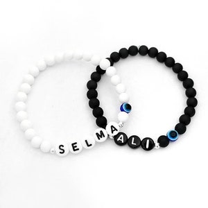 Pulsera de pareja Nazar Boncuk ojo / pulsera de pareja protección contra el mal de ojo / pulseras para parejas / pulsera de nombre Nazar Boncuk letra azul