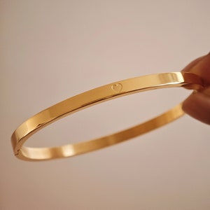 Gold bangle with heart engraving waterproof / bangle with heart / heart bangle / partner jewelry / engraved bangle / gift for girlfriend