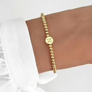 Pulsera de letras personalizada / pulsera de perlas con letra de oro / pulseras con letra / pulsera inicial rosa / pulsera de mujer sílaba