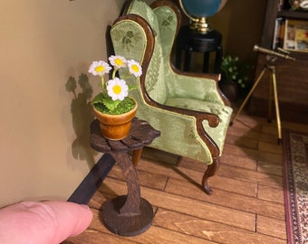 Dollhouse plant stand