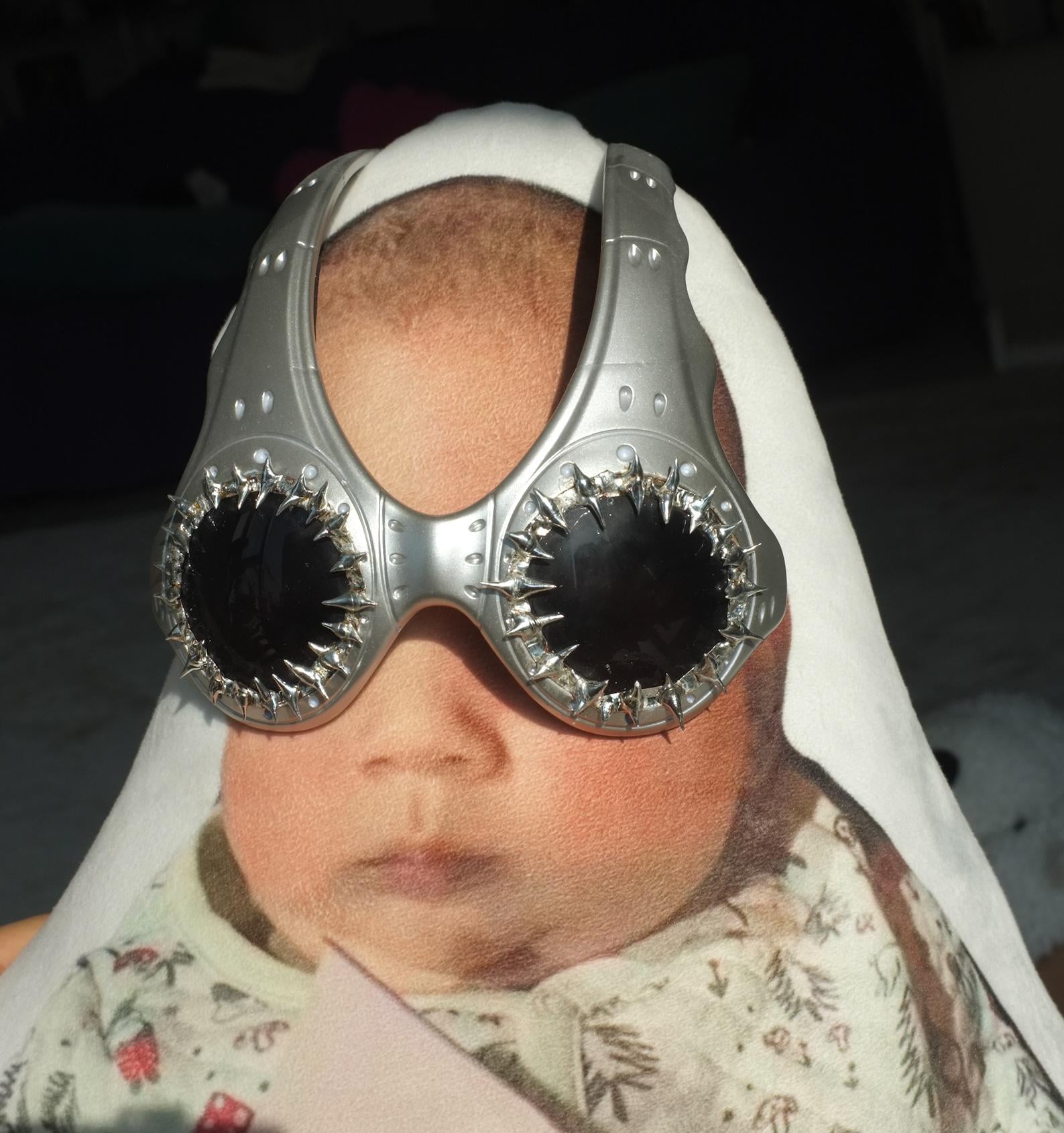 Handmade Spiked Sunglasses, Alien Punk Style, Lead-free Spike