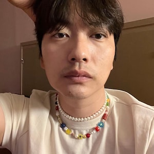hand made freshwater pearls with lampwork glass colorful breads necklace, unisex jewelry, men necklace, custom jewelry.funky 90&#39;s style