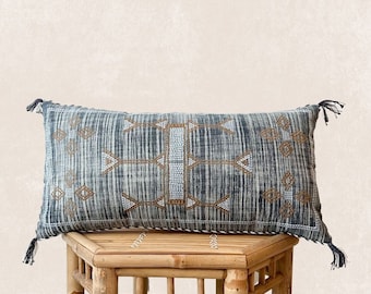 Linen Lumbar Pillow Decorative Pillow Blue Moroccan Cushion | Souhalia