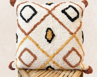 Shaggy Pillow with Berber Motifs Geometric Boho Couch Throw Pillow 50 x 50 cm | Aissa