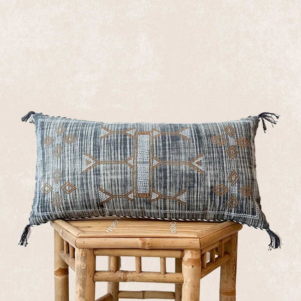 Lumbar Pillow Cover in Blue Long Rectangle Shabby Chic Distressed Embroidered Cushion Couch Sofa Bed Back Pillow 30 x 60 cm | Souhalia