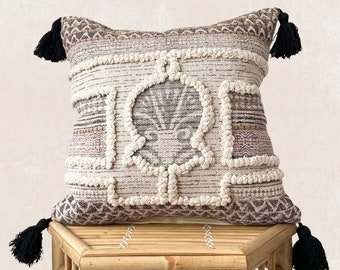 Boho Sofa Cushion Boho Gray Pillow with Tassels Living Room Cushion 50 x 50 cm | Amara