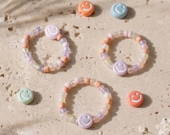 FRIA - Perlenring / Smileyring / Smiley / Blumenring / Gänseblümchen / Daisy /Blumen / Daisyring