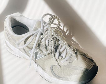 TILDA Perlen Schnürsenkel Schuhe Schleife Anhänger Charm Y2K Sneaker Perlenanhänger shoelaces laces Schuhschmuck Schuhanhänger Schuhschleife