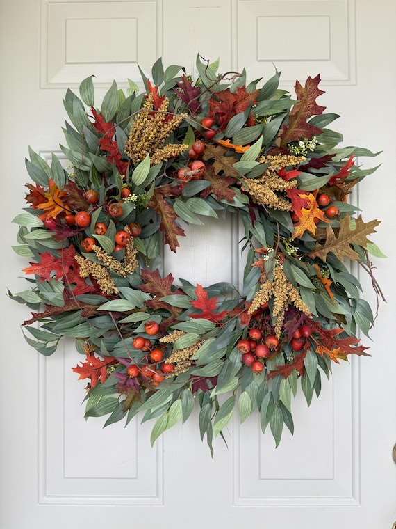 Fall Foliage Wreath with Oak Leaves and Berries; Moody Autumn Leaves and Grasses Wreath for Front Door