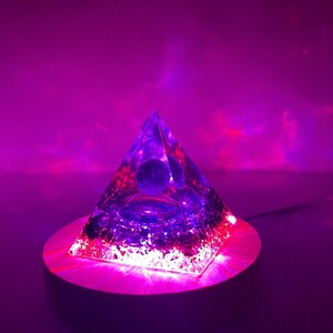 RGB Gaming Pyramid Nightlight