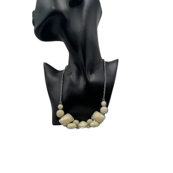 Geometric statement necklace - image 1