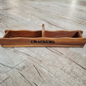Vintage 1970s Wooden Cracker Tray: Cracker Holder