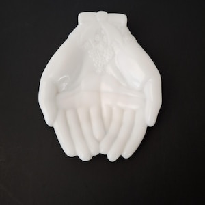 Vintage Avon Milk Glass Cupped Hands Trinket Dish-Soap Dish